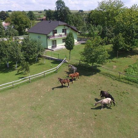 Green Apartment Plitvice ラコヴィツァ エクステリア 写真