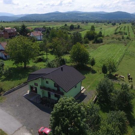 Green Apartment Plitvice ラコヴィツァ エクステリア 写真