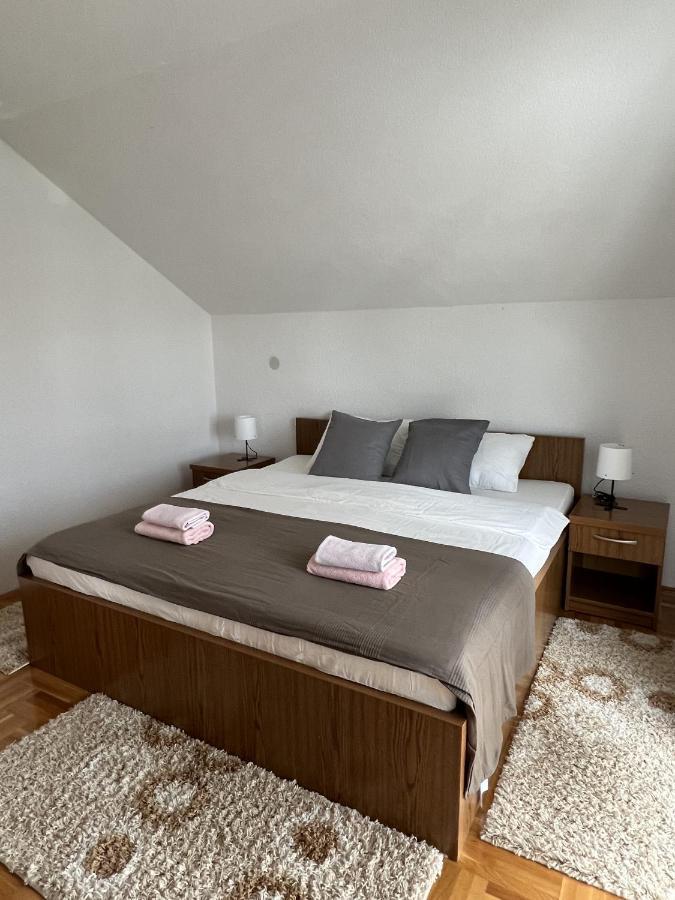 Green Apartment Plitvice ラコヴィツァ エクステリア 写真