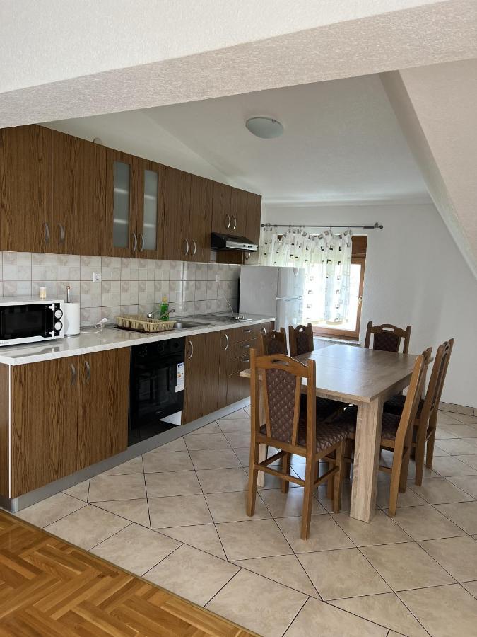 Green Apartment Plitvice ラコヴィツァ エクステリア 写真