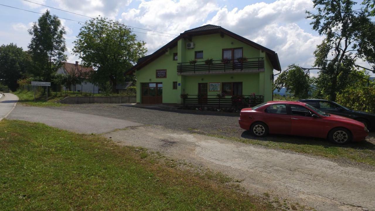 Green Apartment Plitvice ラコヴィツァ エクステリア 写真